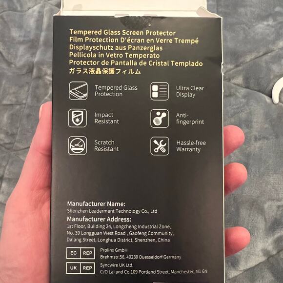 Unbreakable tempered glass screen protectors - two 2 iphone 8 plus / 7 plus - Picture 3 of 8